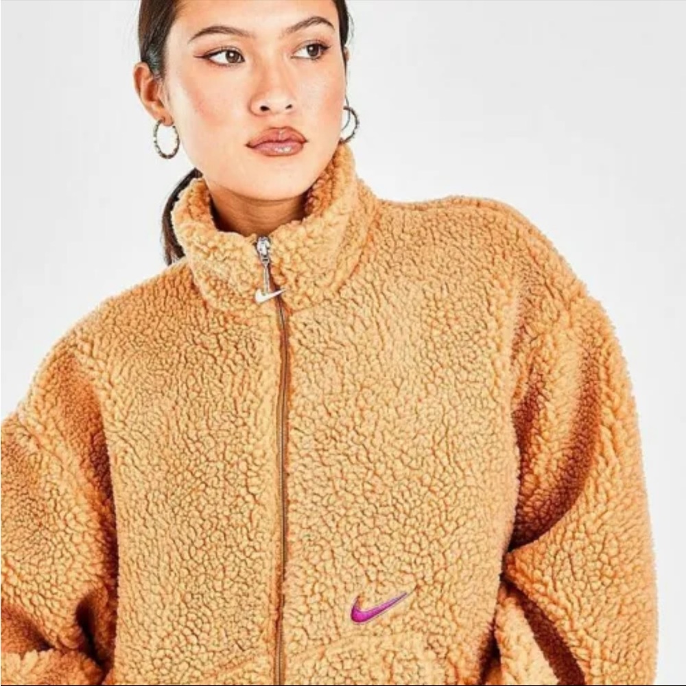 Nike Women's Sportswear Swoosh Sherpa Jacket medium zip up coat